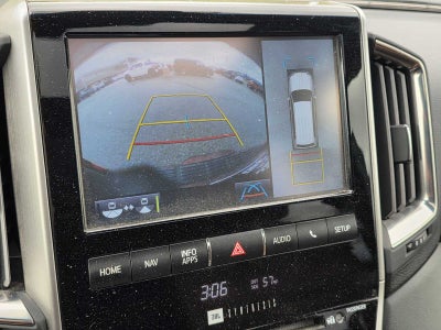 2016 Toyota Land Cruiser Base