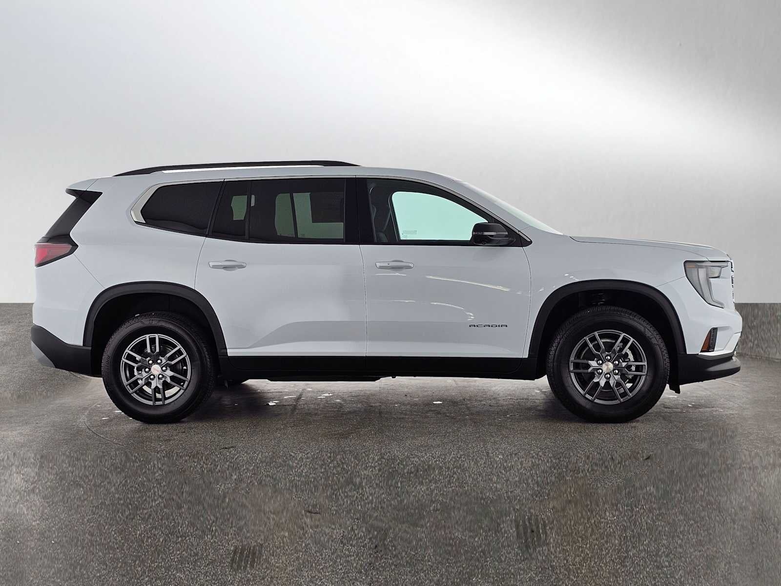 2026 GMC Acadia FWD Elevation