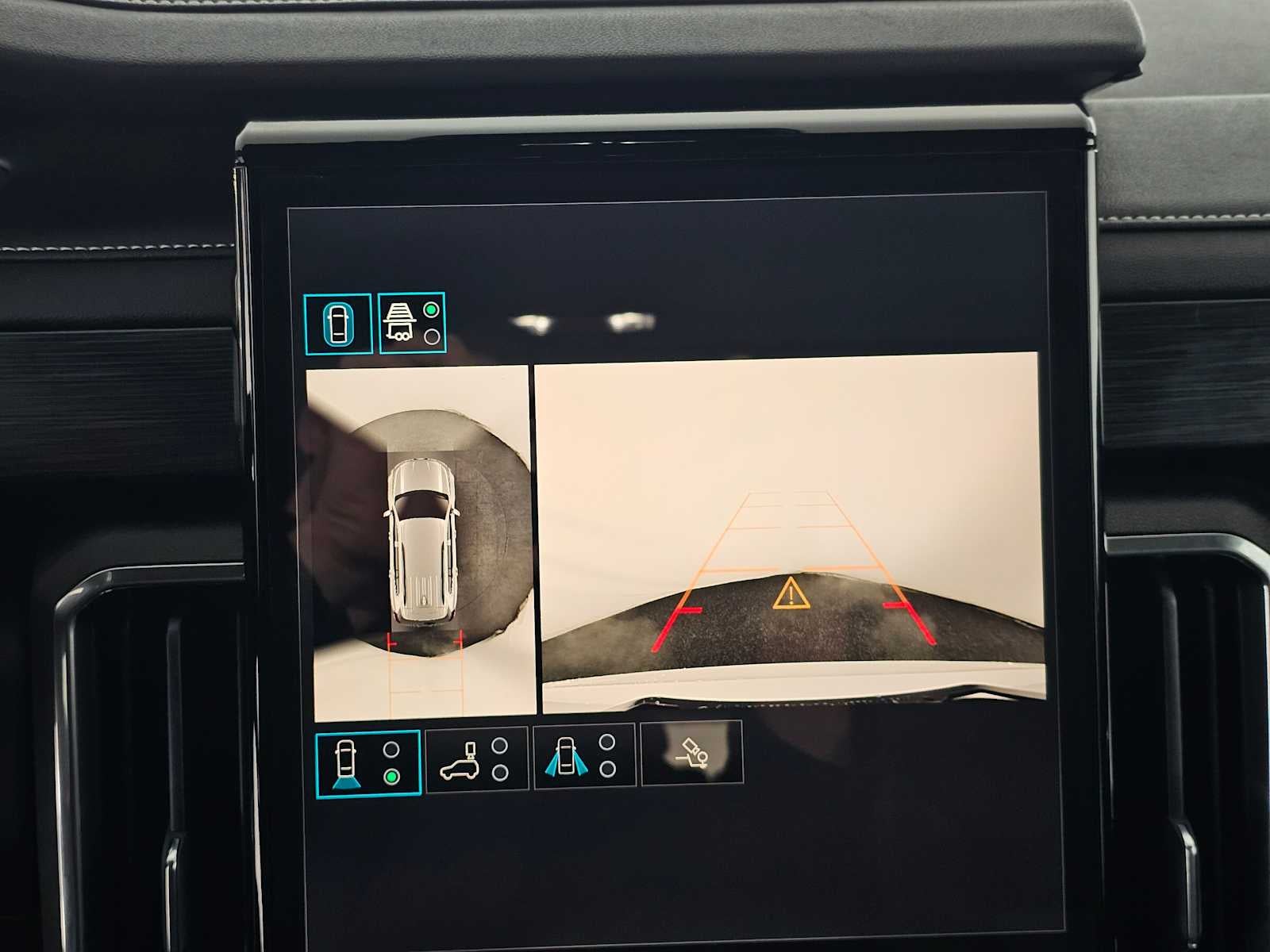 2026 GMC Acadia FWD Elevation