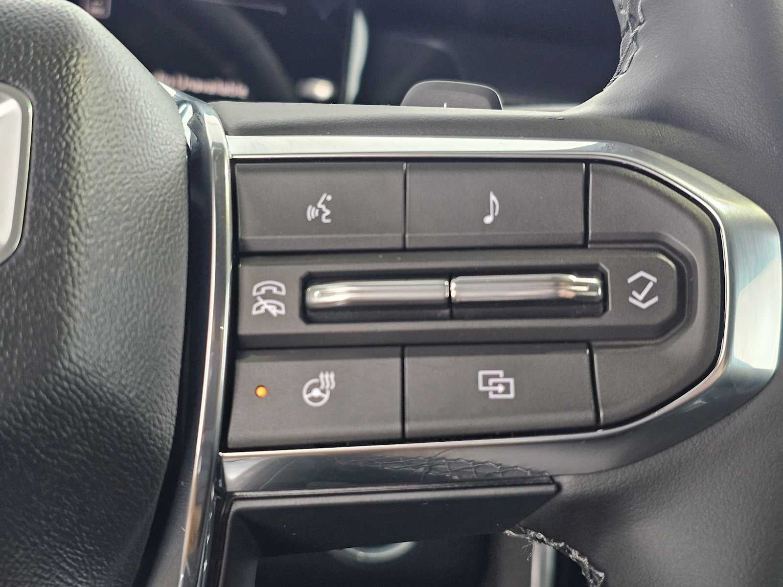 2026 GMC Acadia FWD Elevation