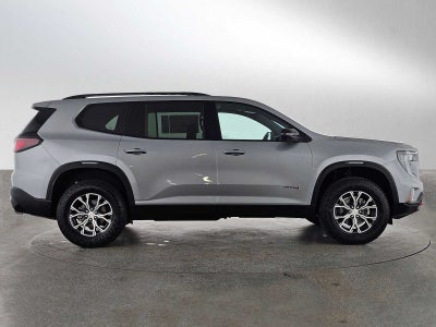 2026 GMC Acadia AWD AT4