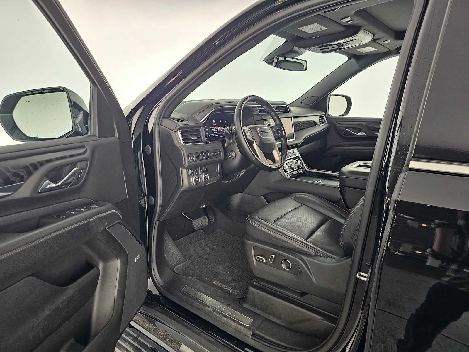 2023 GMC Yukon Denali Denali