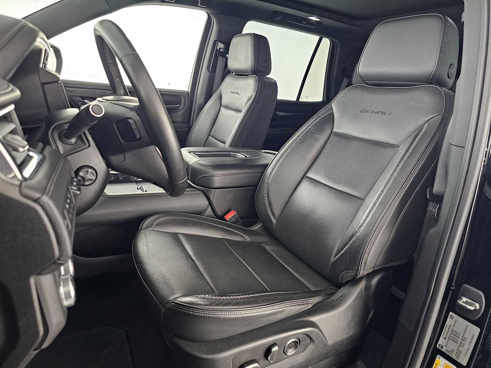 2023 GMC Yukon Denali Denali