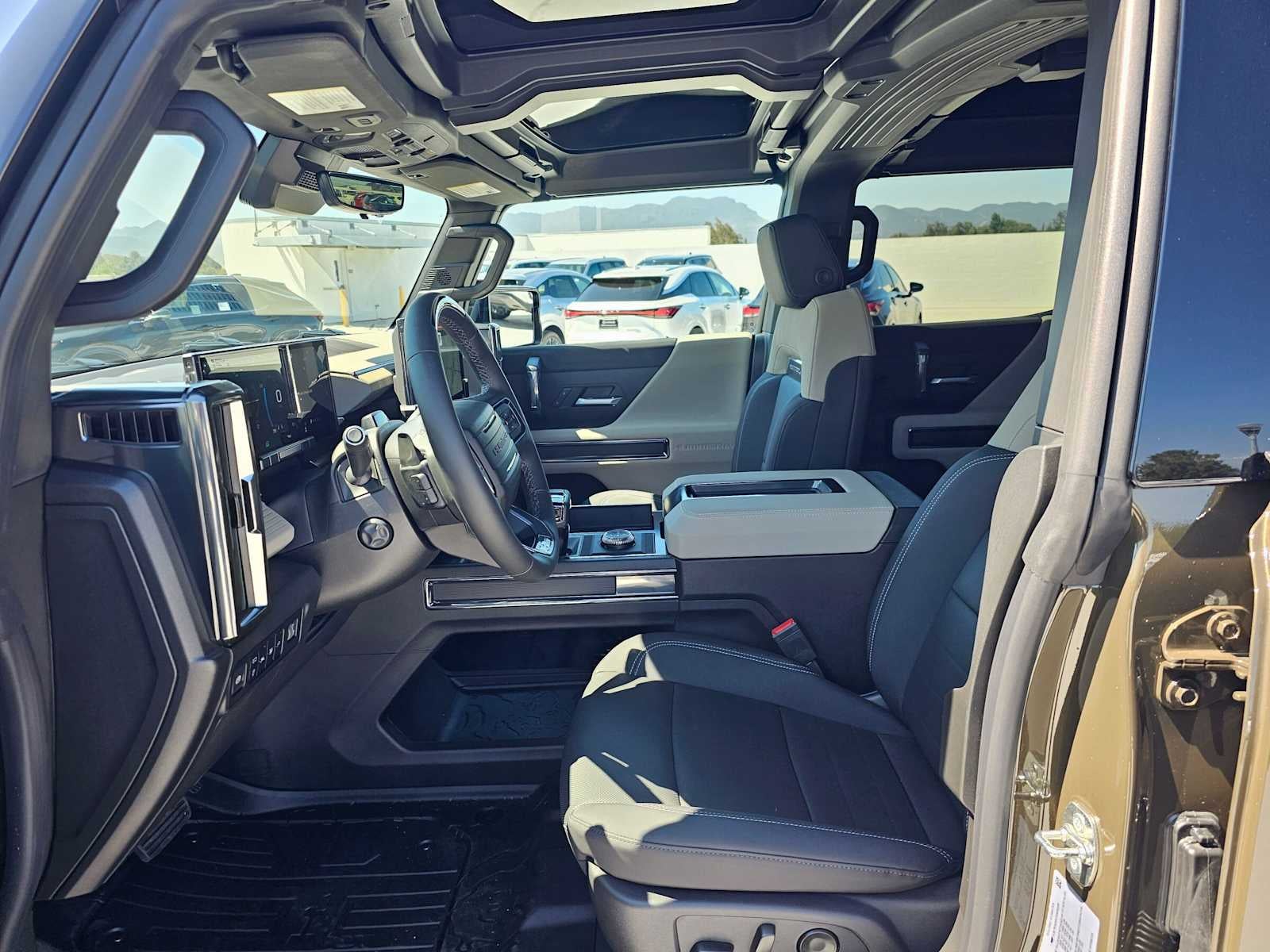 2026 GMC HUMMER EV SUV 2X