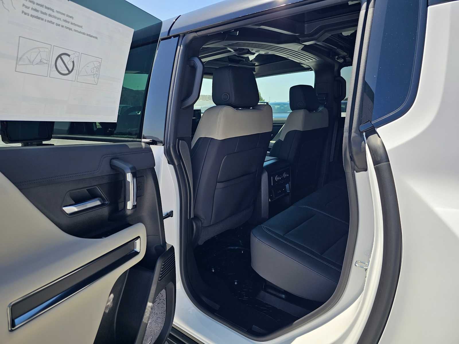 2026 GMC HUMMER EV SUV 2X