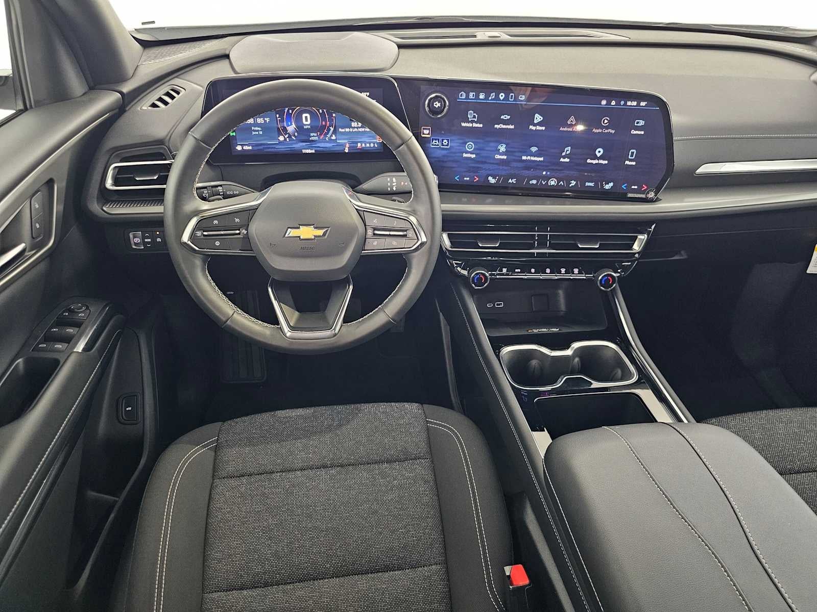 2025 Chevrolet Traverse FWD LT