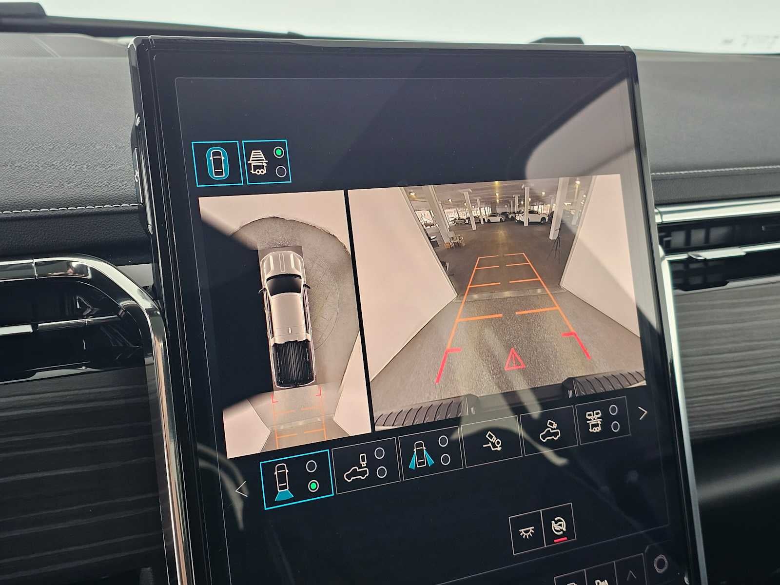 2024 GMC Sierra EV Denali Edition 1