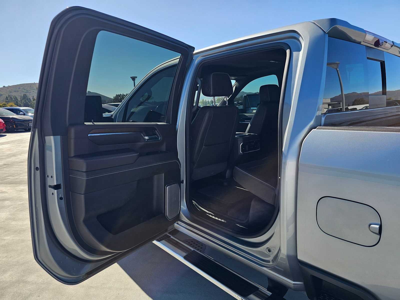 2024 GMC Sierra 3500HD Denali