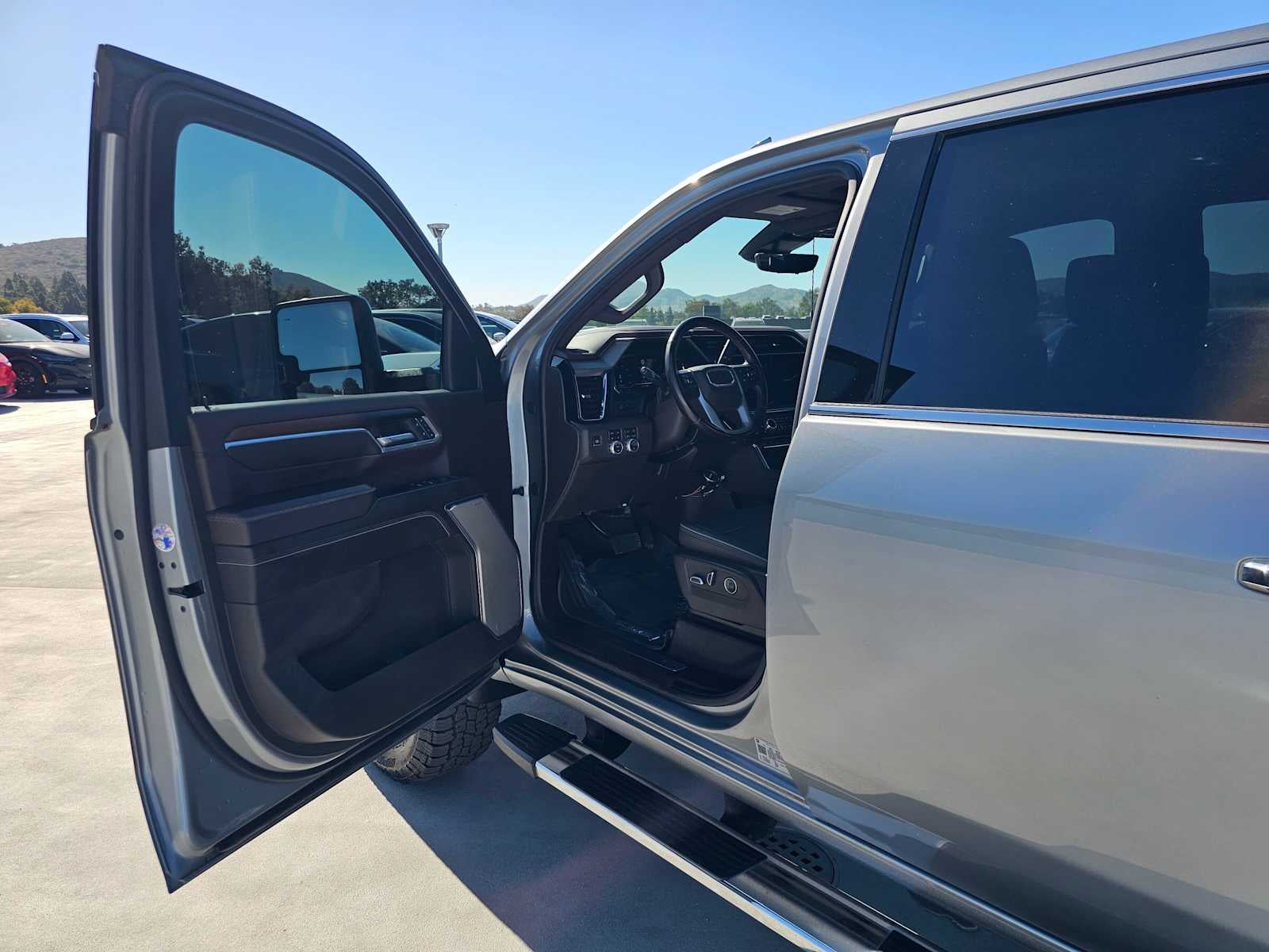 2024 GMC Sierra 3500HD Denali