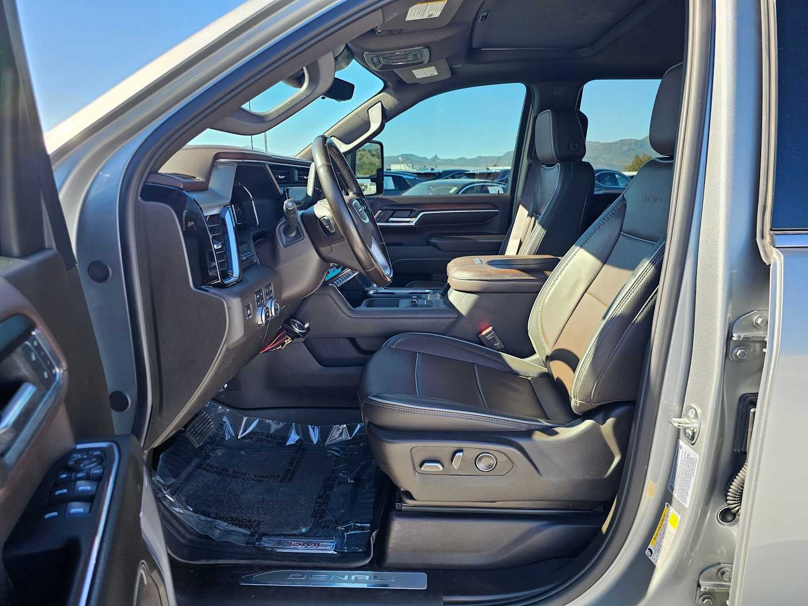 2024 GMC Sierra 3500HD Denali
