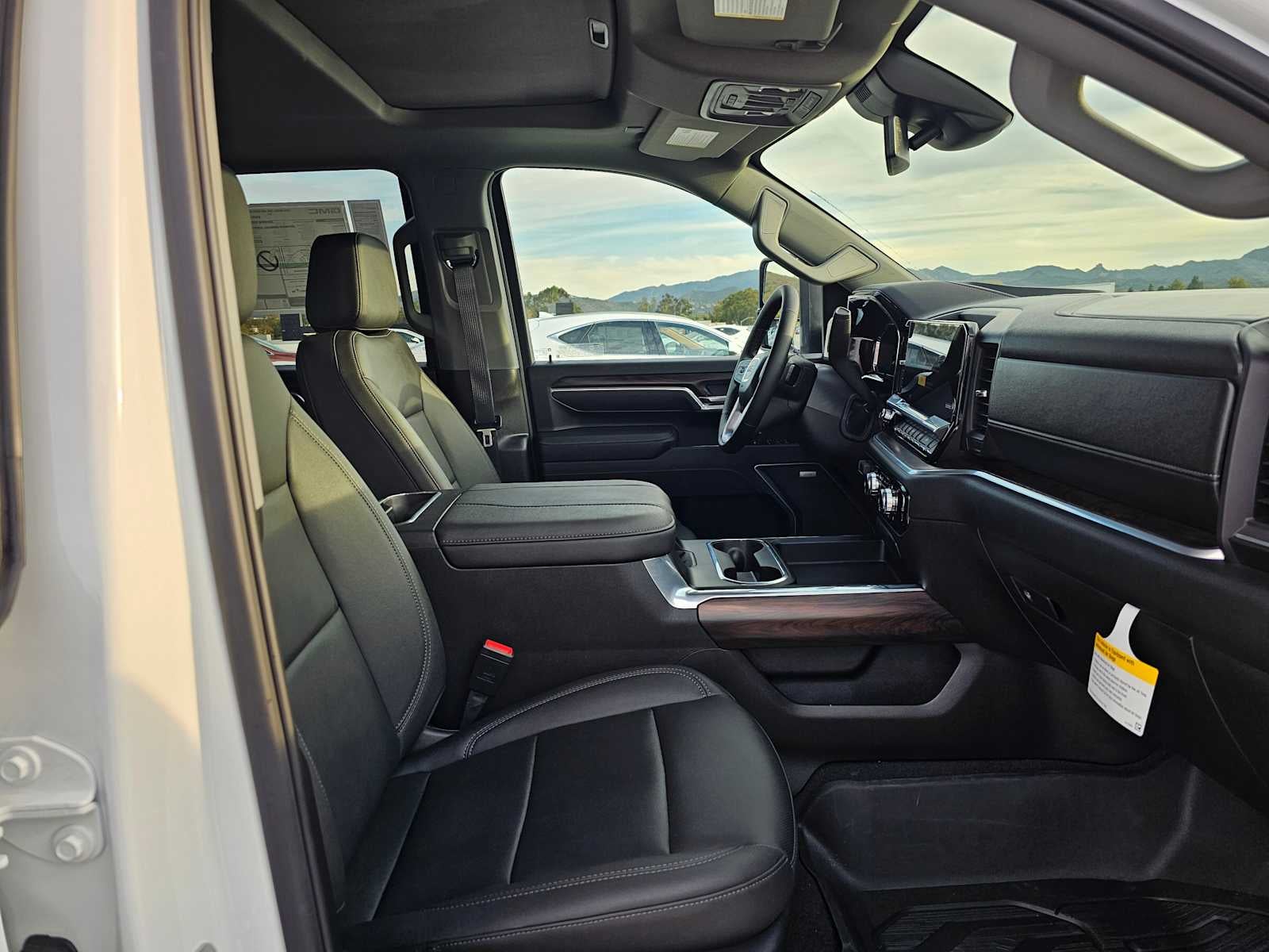 2026 GMC Sierra 2500HD SLT