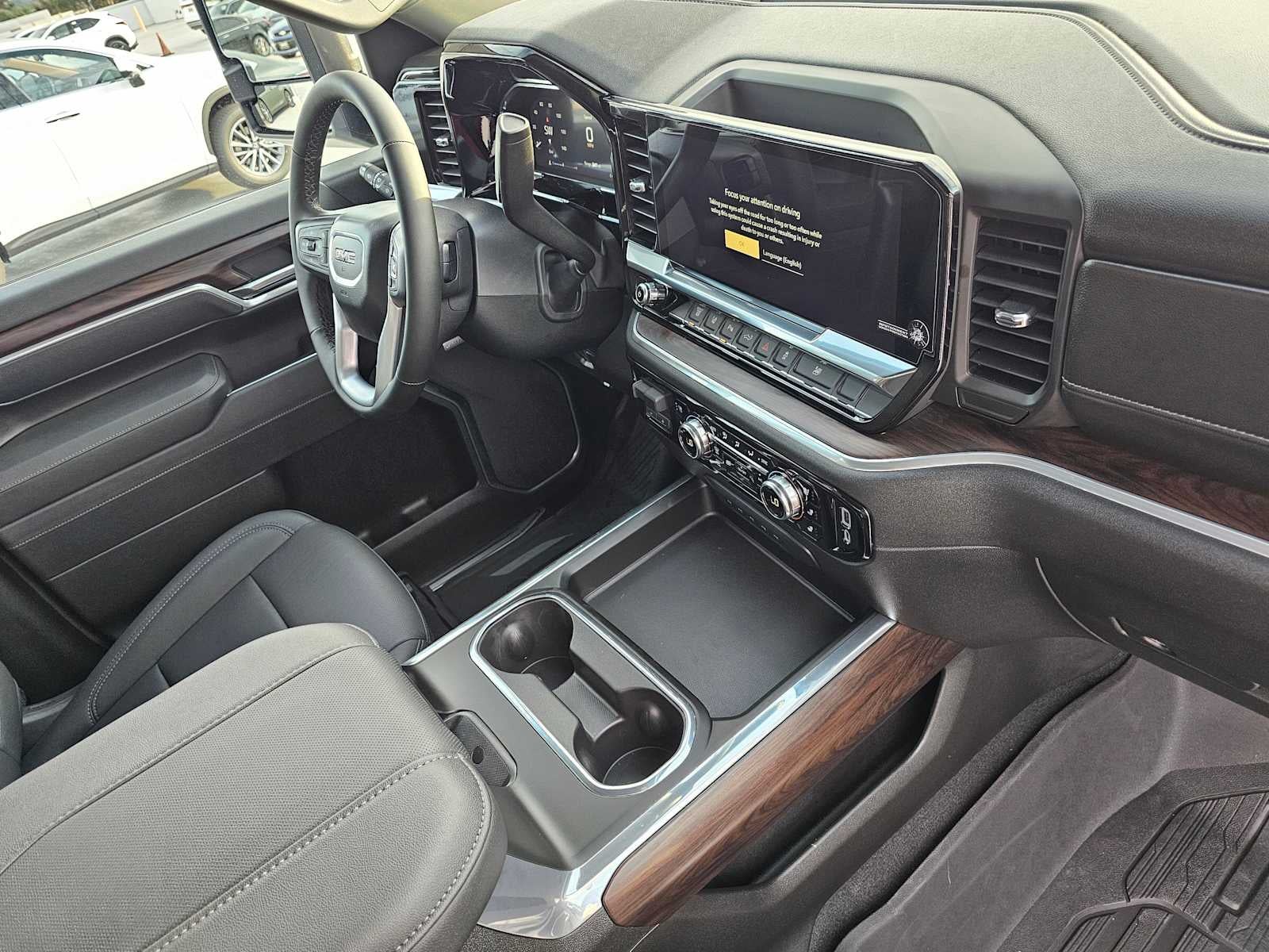 2026 GMC Sierra 2500HD SLT