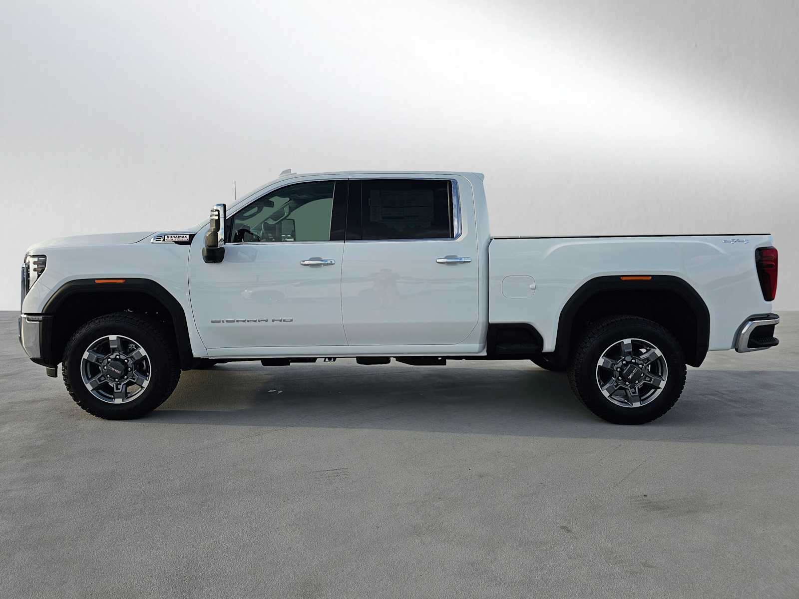 2026 GMC Sierra 2500HD SLT