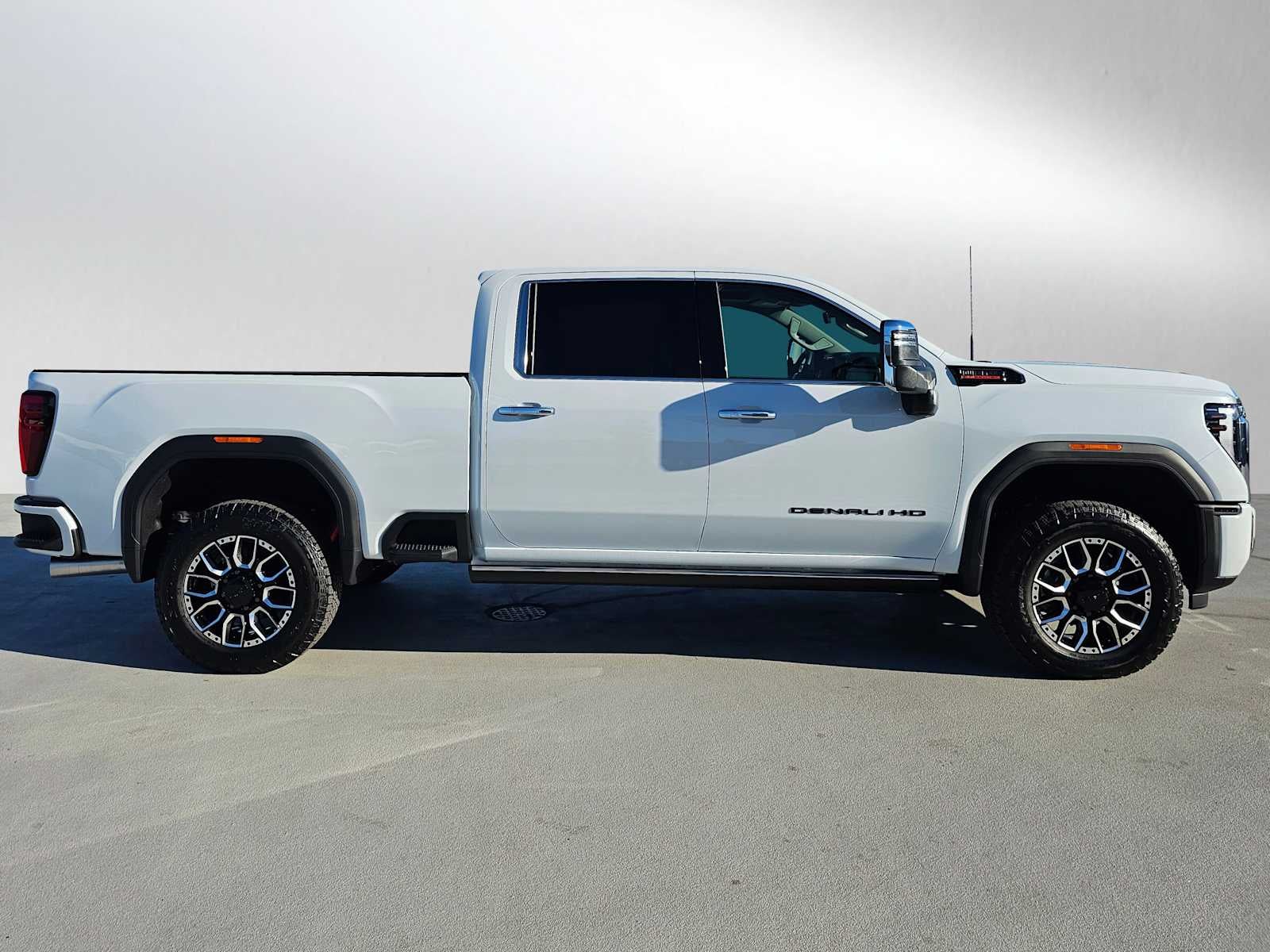 2026 GMC Sierra 2500HD Denali