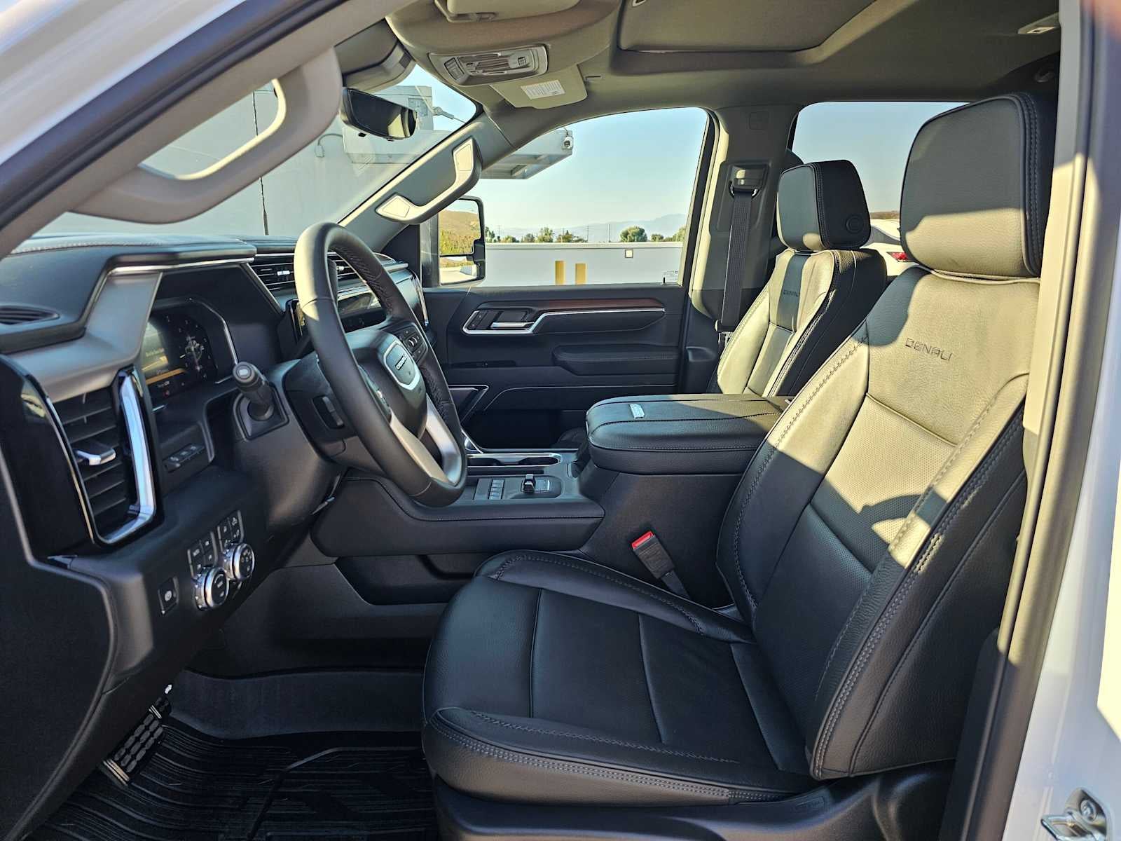 2026 GMC Sierra 2500HD Denali