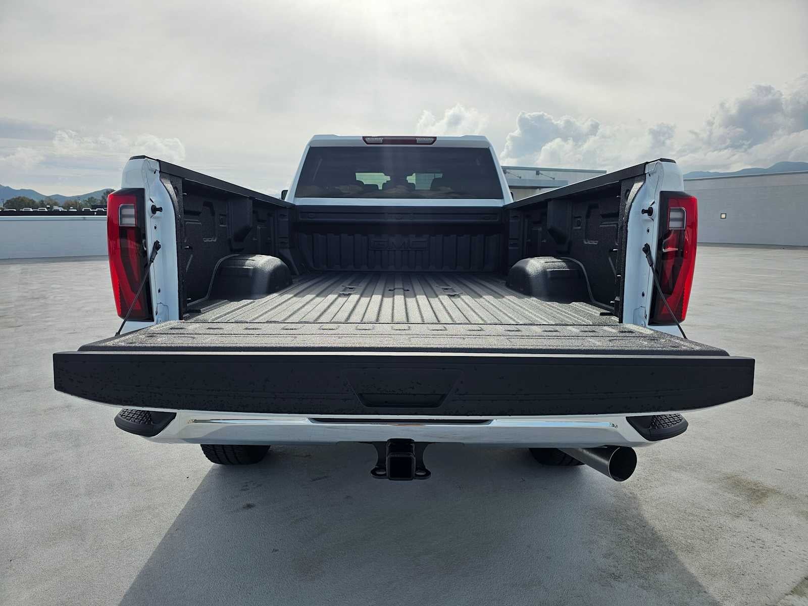 2026 GMC Sierra 3500HD SLT