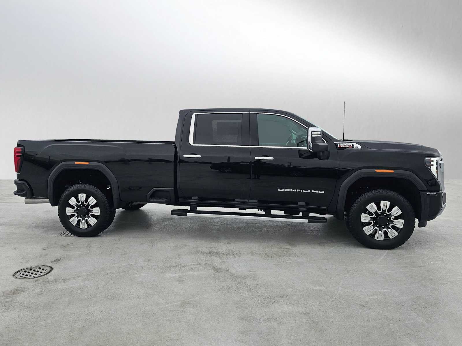 2026 GMC Sierra 3500HD Denali