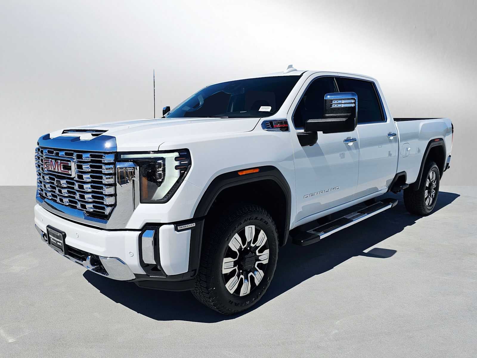 2026 GMC Sierra 3500HD Denali