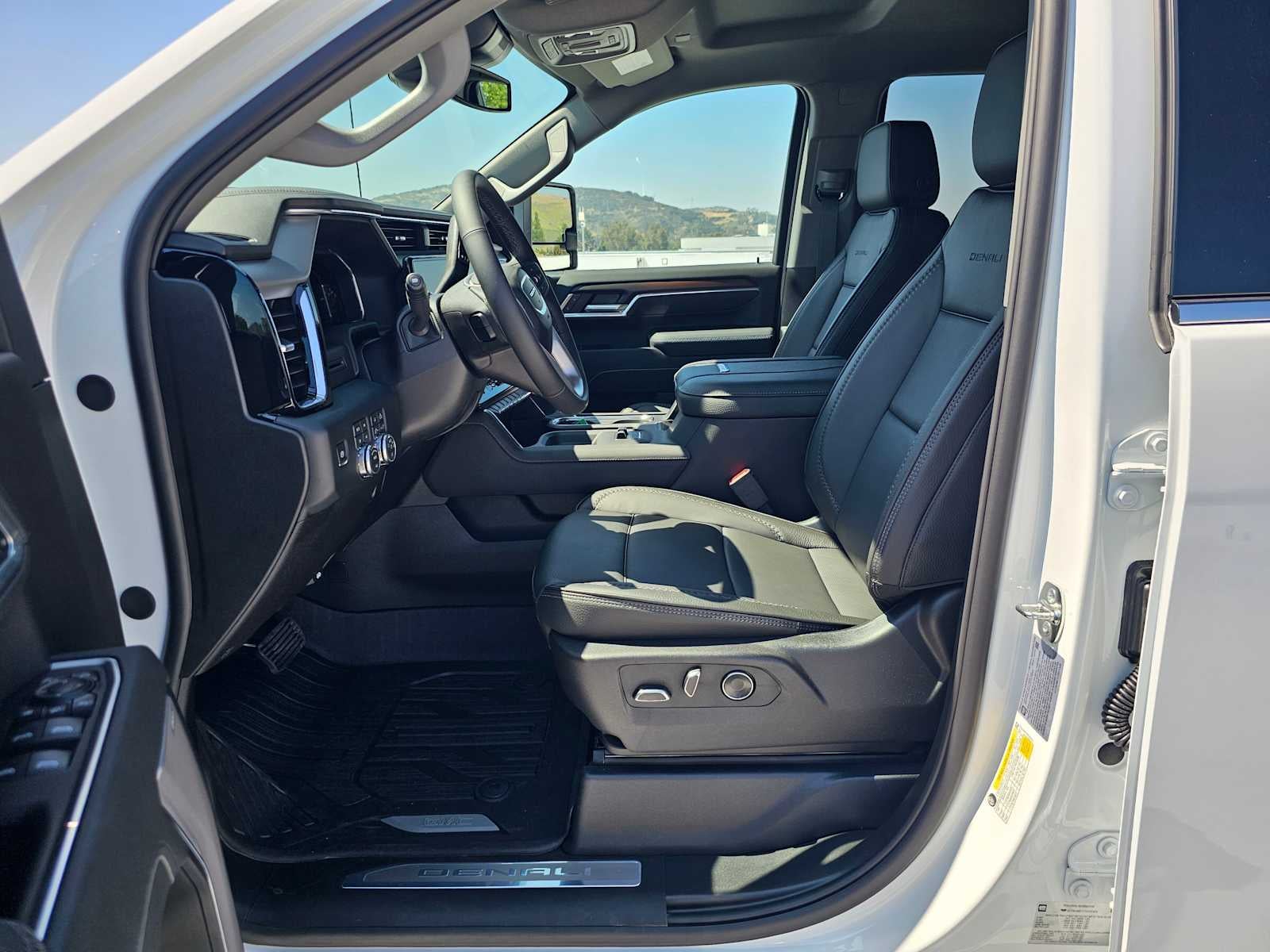 2026 GMC Sierra 3500HD Denali