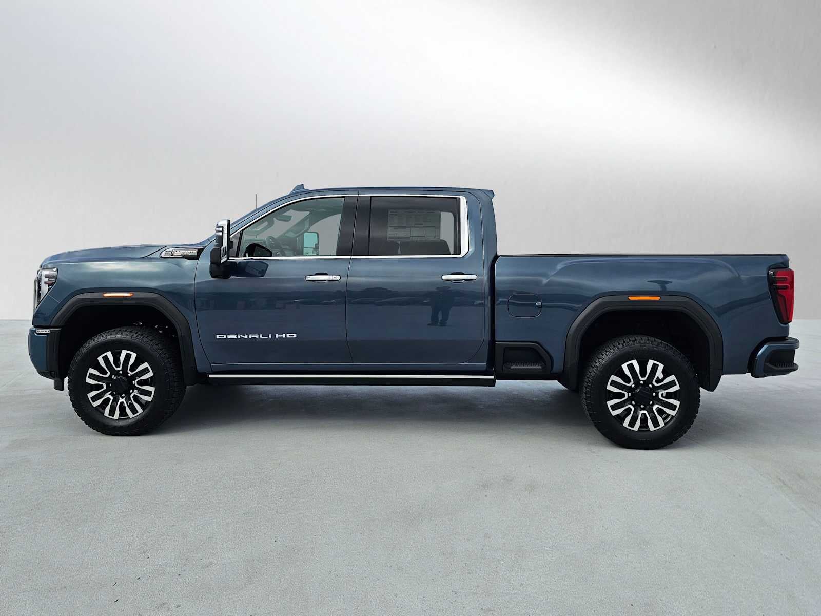 2026 GMC Sierra 2500HD Denali Ultimate