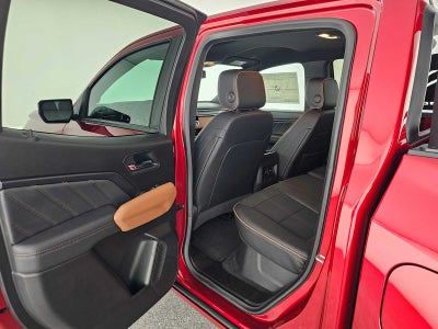 2025 GMC Canyon 4WD AT4