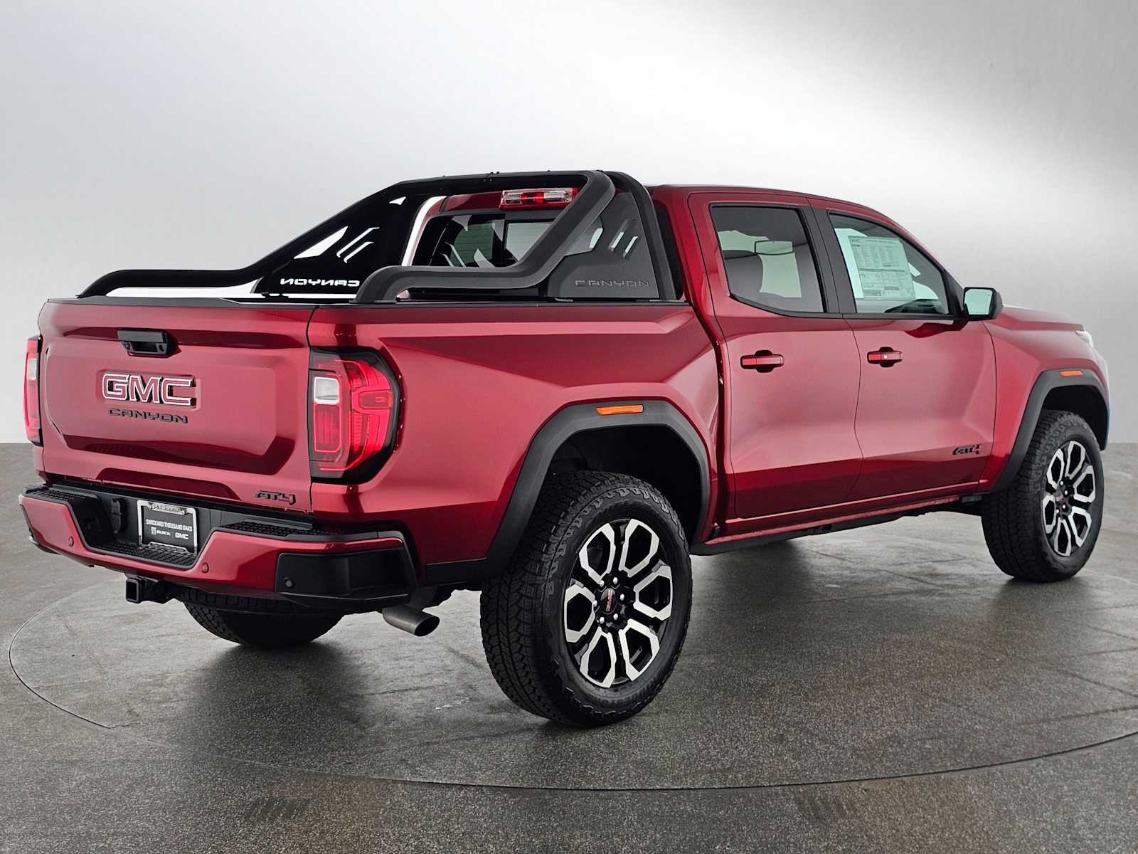 2025 GMC Canyon 4WD AT4