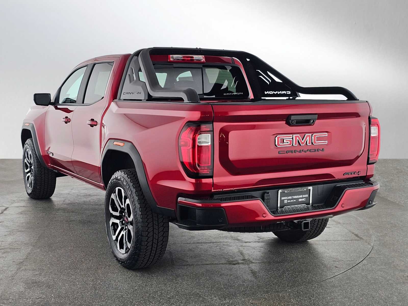 2025 GMC Canyon 4WD AT4