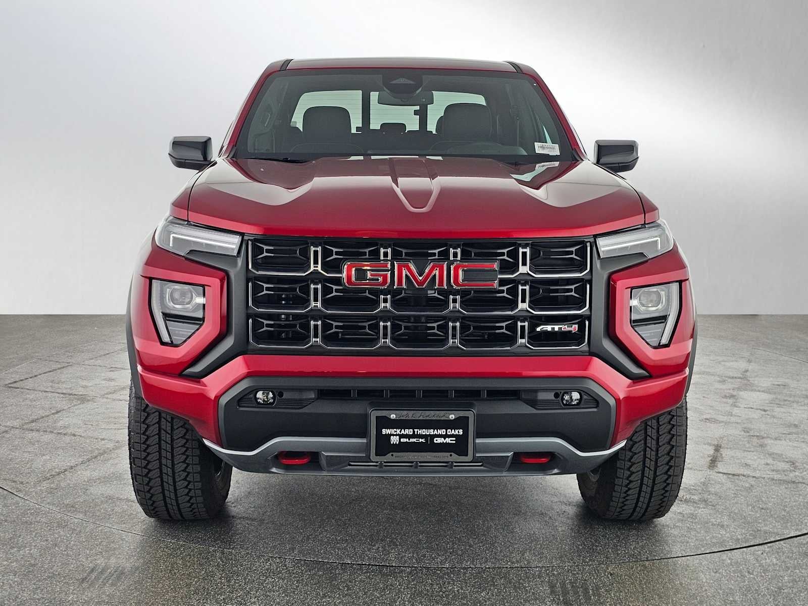 2025 GMC Canyon 4WD AT4