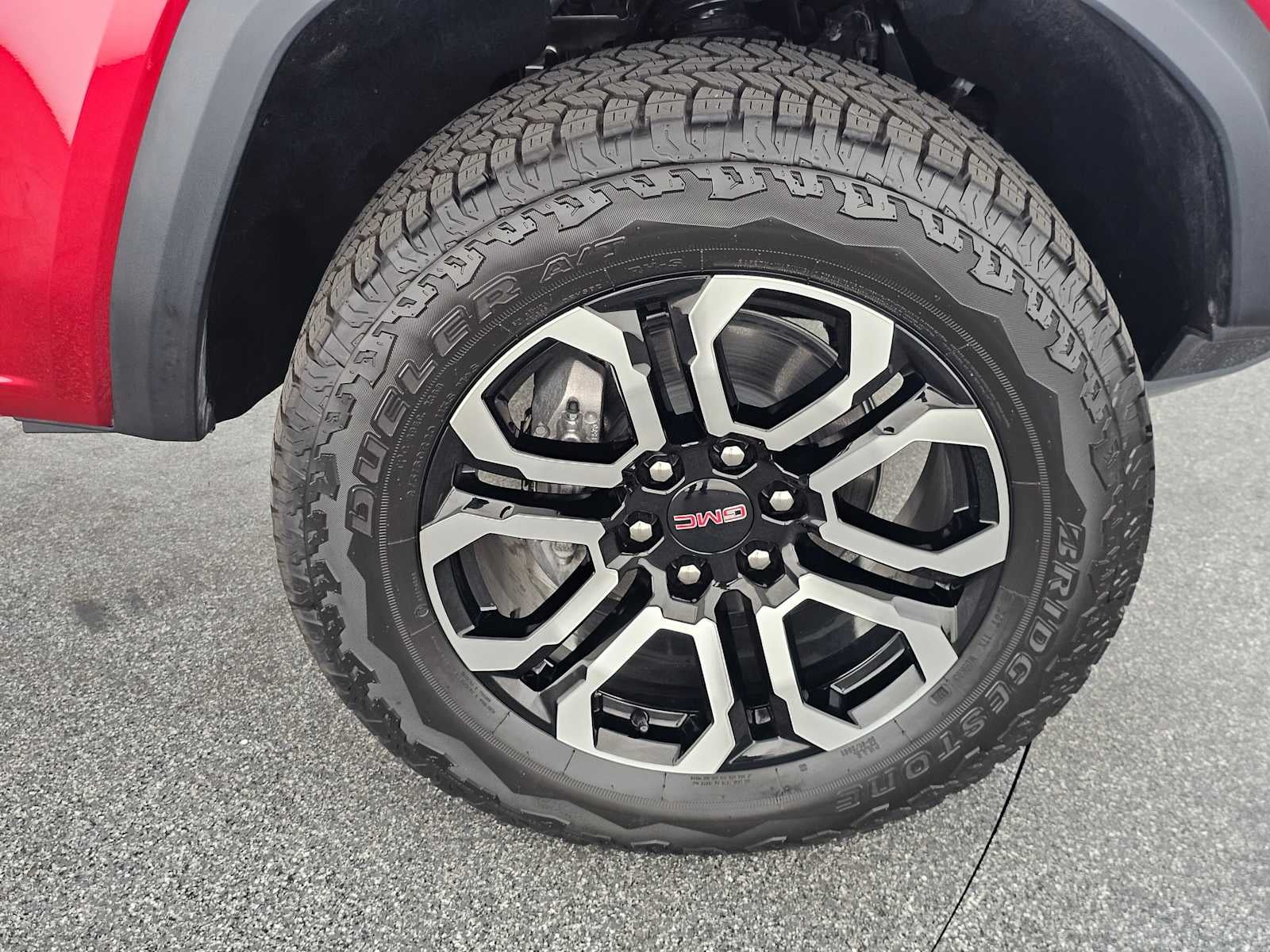 2025 GMC Canyon 4WD AT4