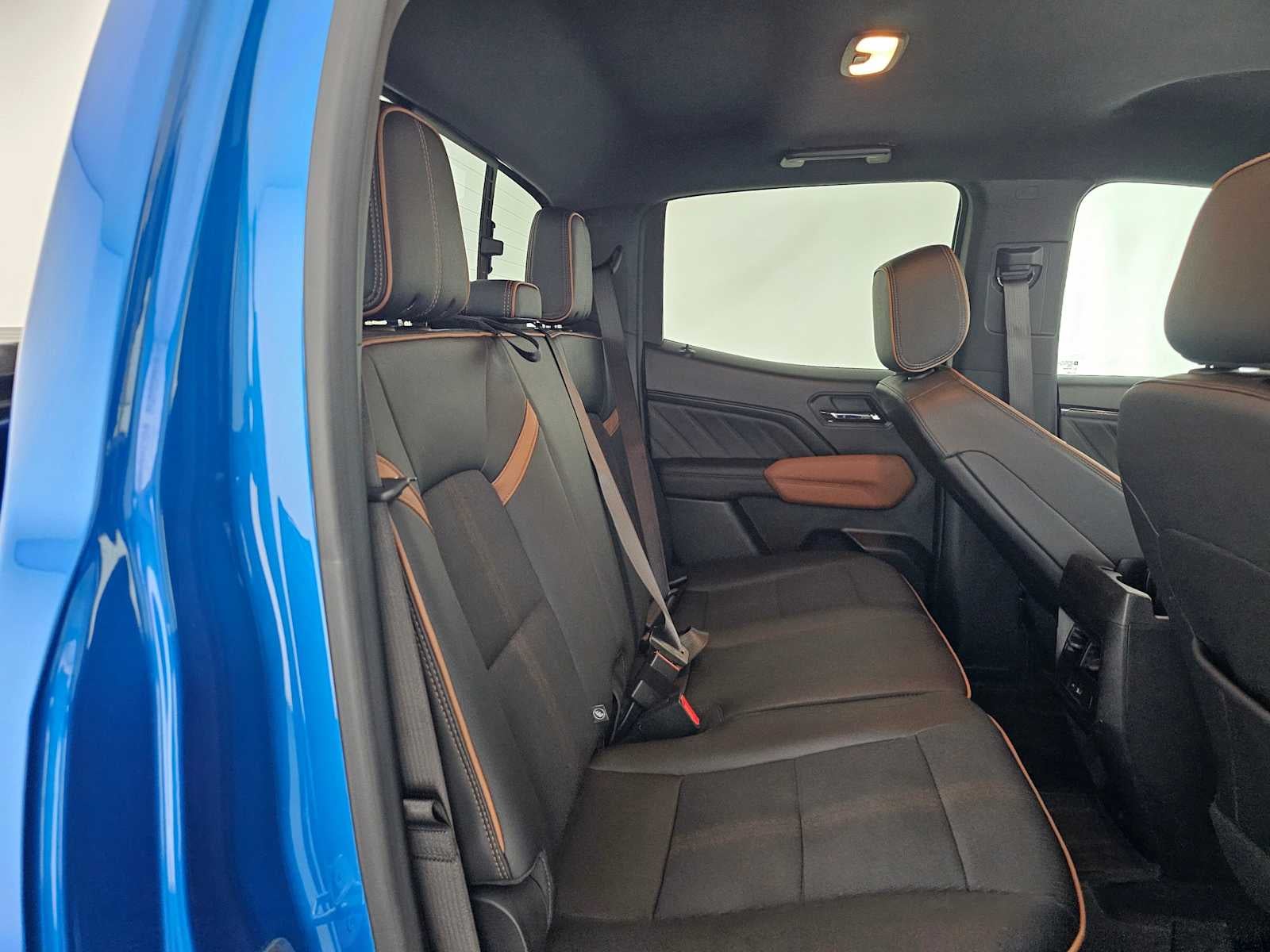 2023 GMC Canyon 4WD AT4