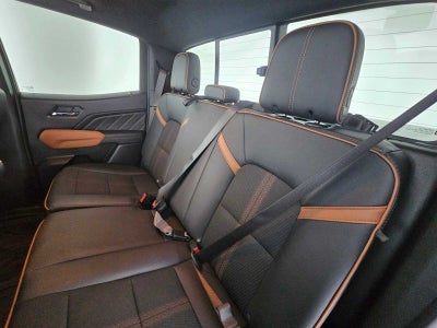 2023 GMC Canyon 4WD AT4