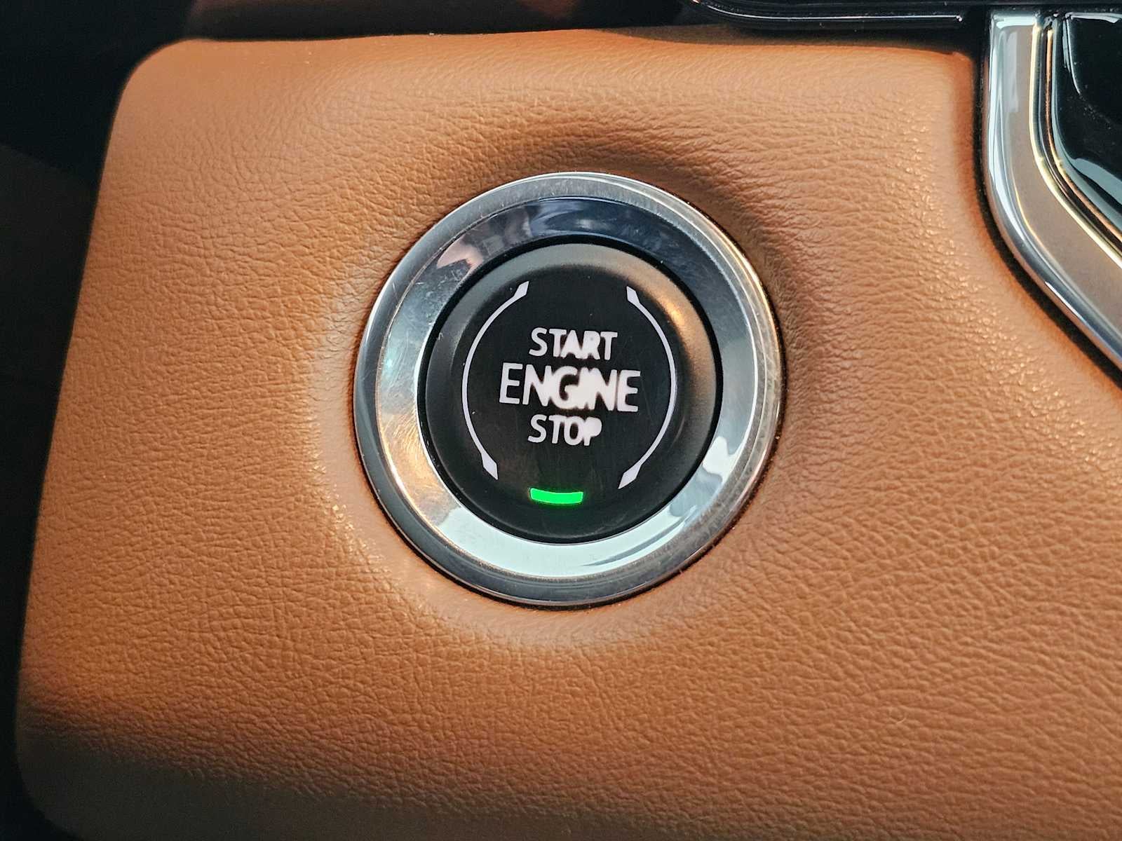 2023 GMC Canyon 4WD AT4