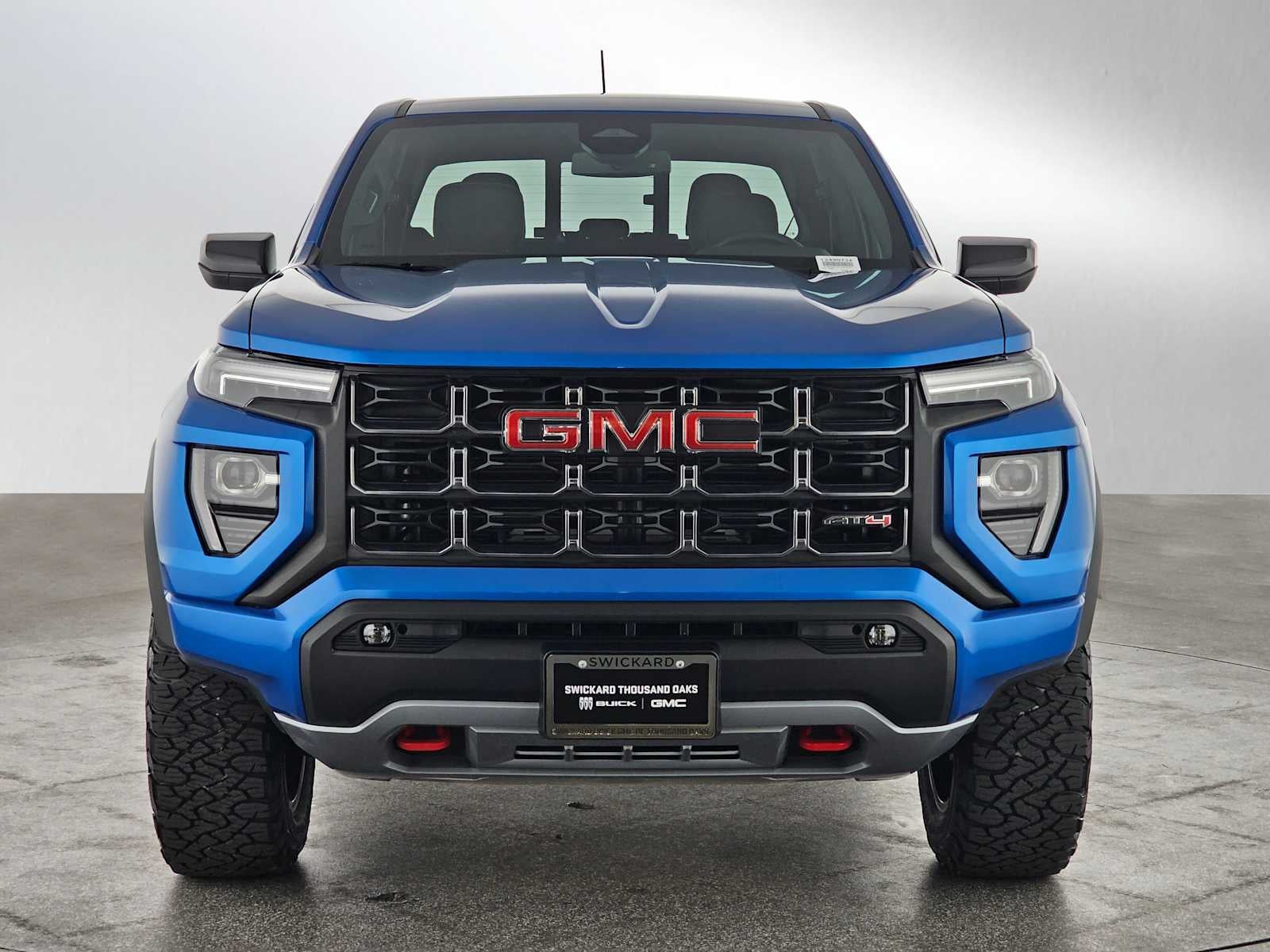 2023 GMC Canyon 4WD AT4