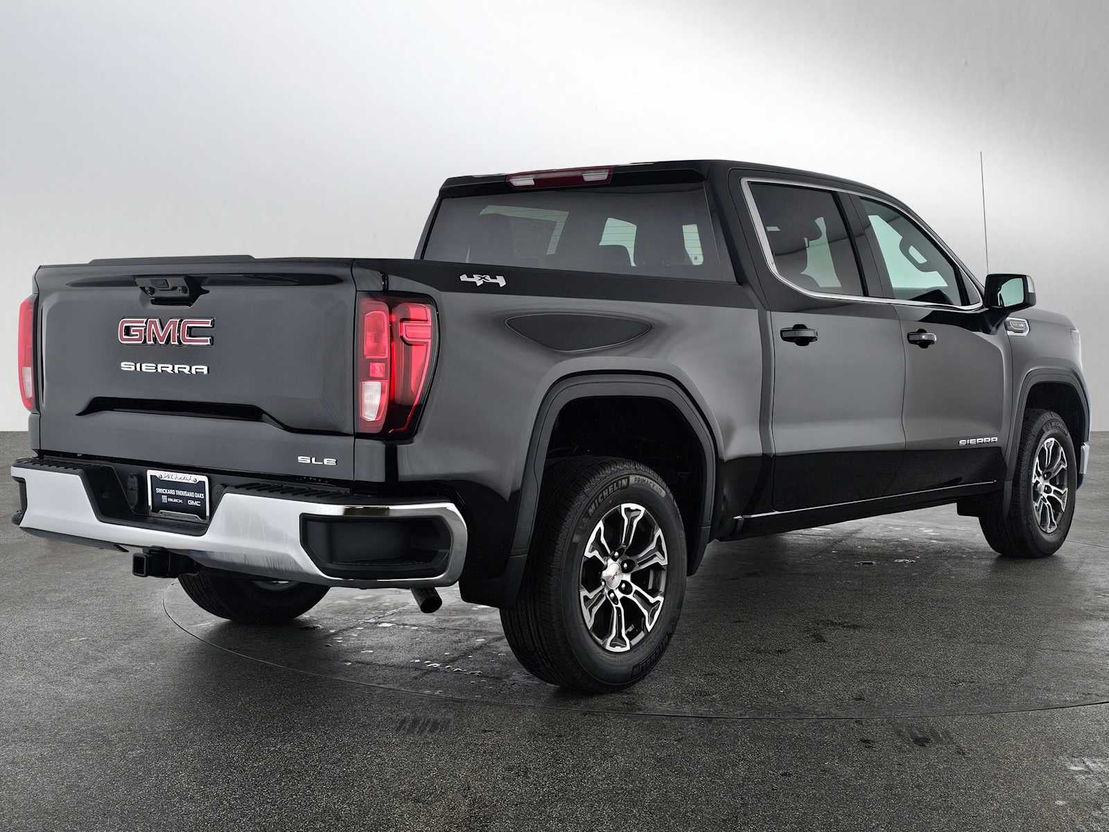 2026 GMC Sierra 1500 SLE