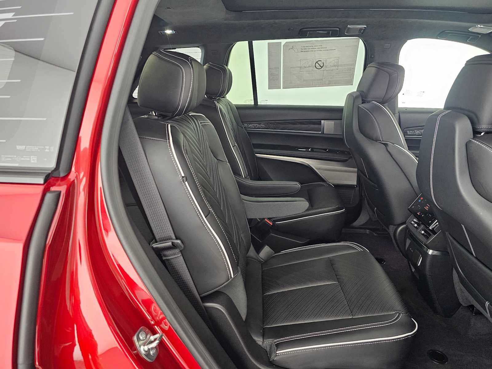 2026 Cadillac VISTIQ Platinum