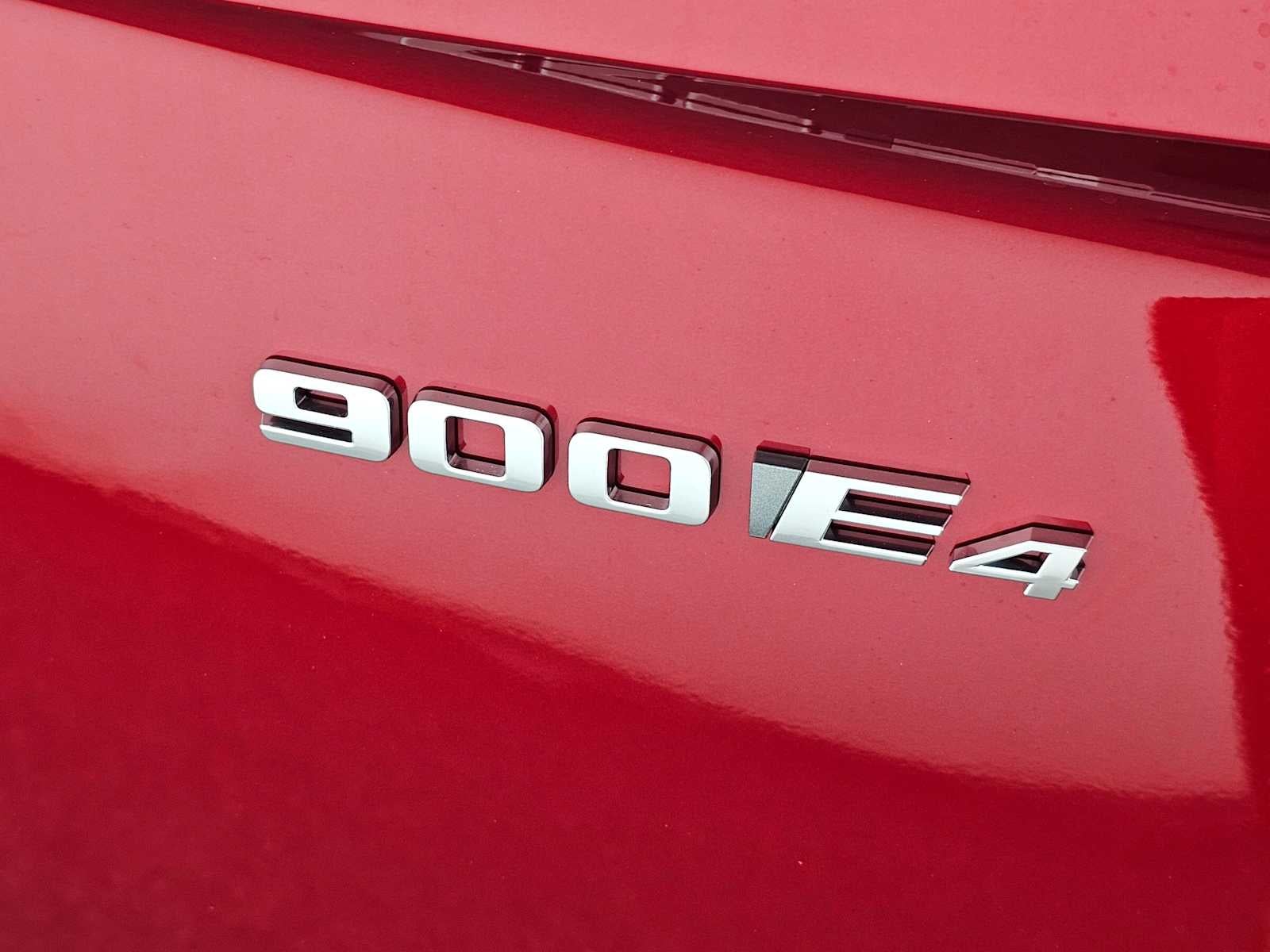 2026 Cadillac VISTIQ Platinum