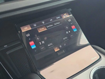 2026 Cadillac VISTIQ Platinum