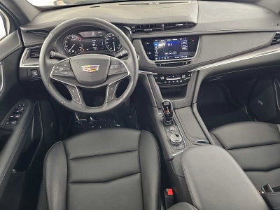 2026 Cadillac XT5 FWD Luxury
