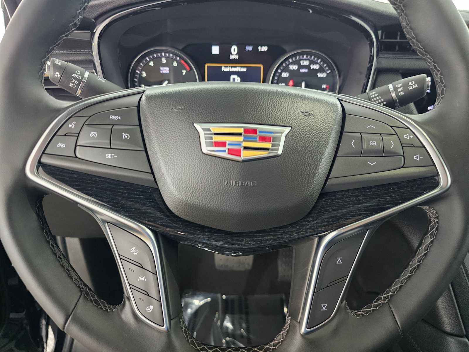 2026 Cadillac XT5 FWD Premium Luxury