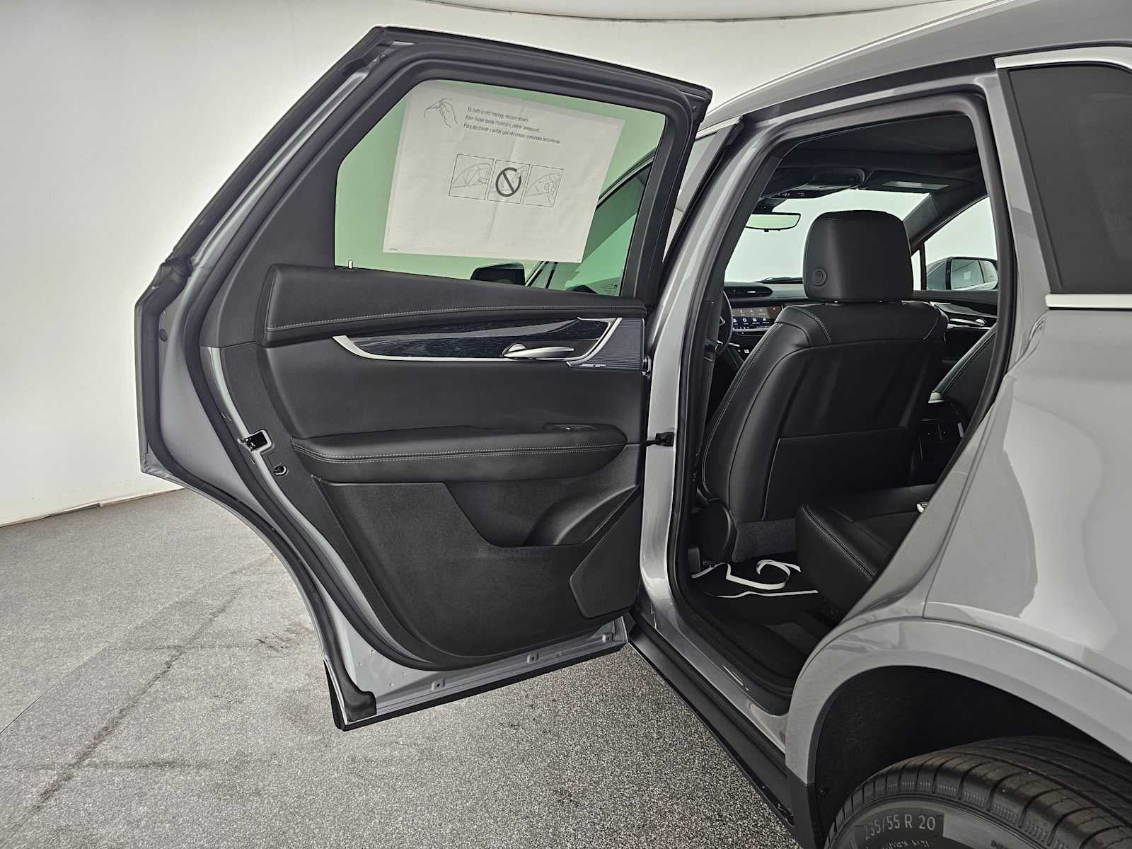 2026 Cadillac XT5 FWD Premium Luxury