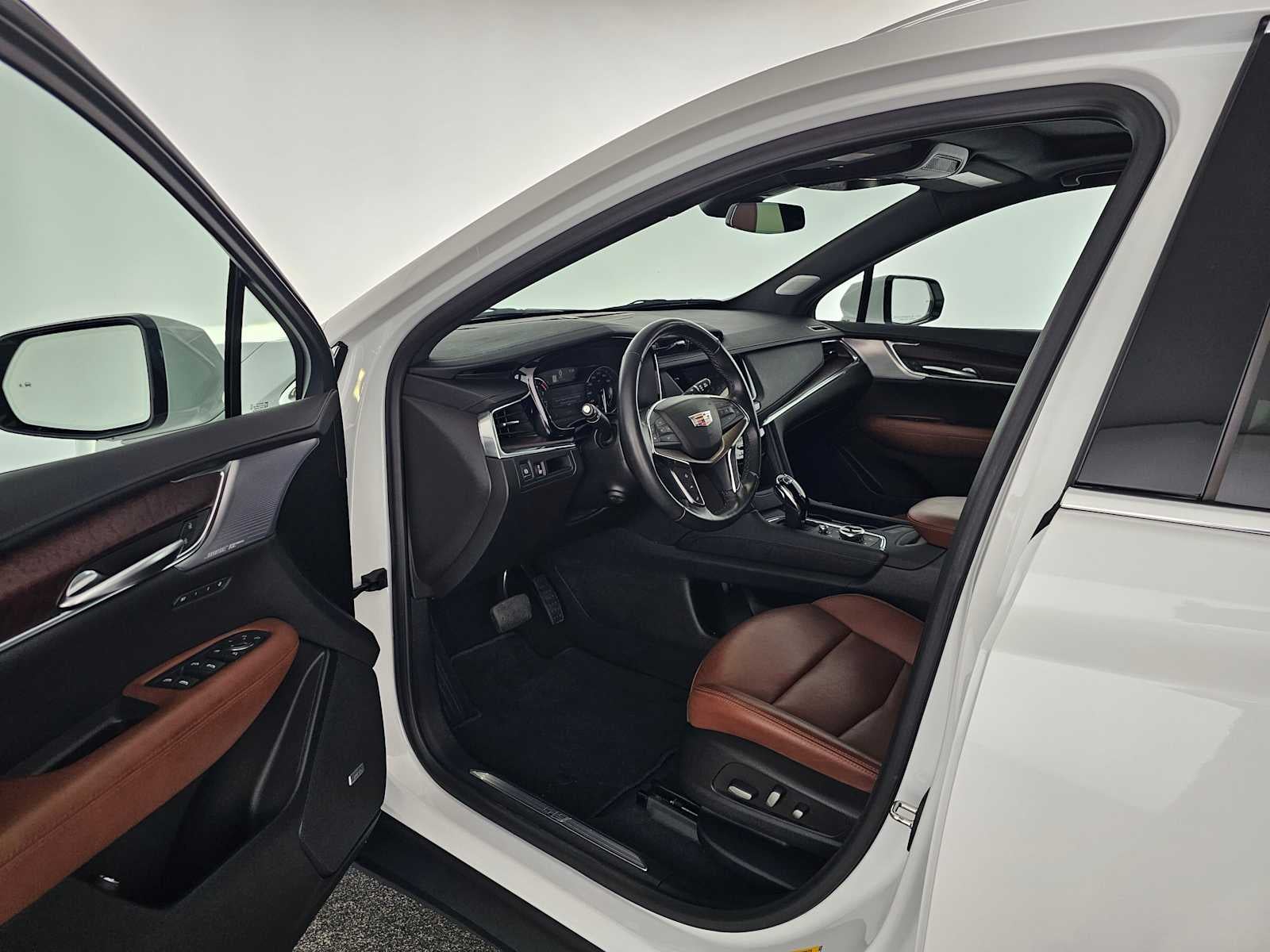 2023 Cadillac XT5 FWD Premium Luxury