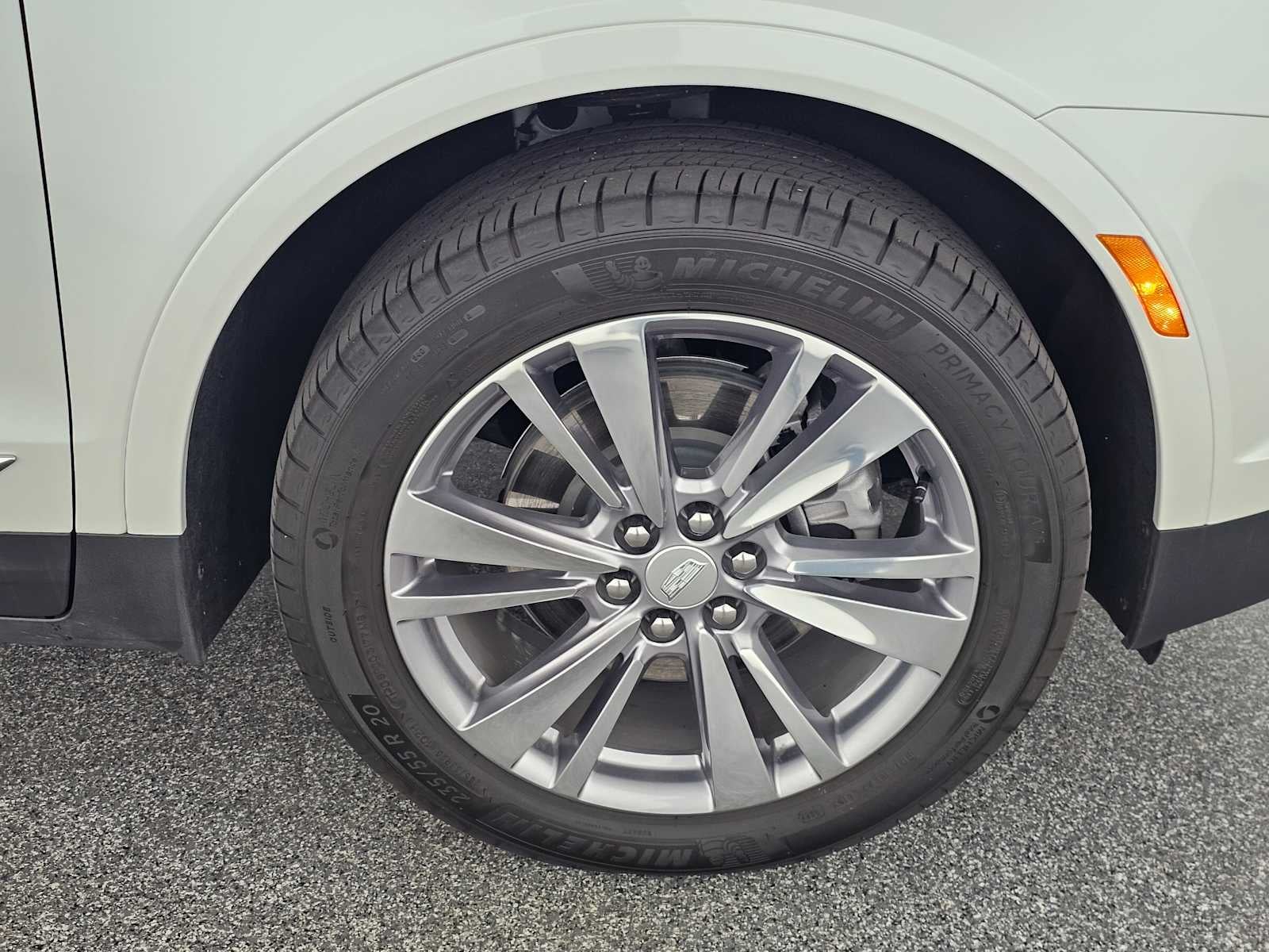 2023 Cadillac XT5 FWD Premium Luxury