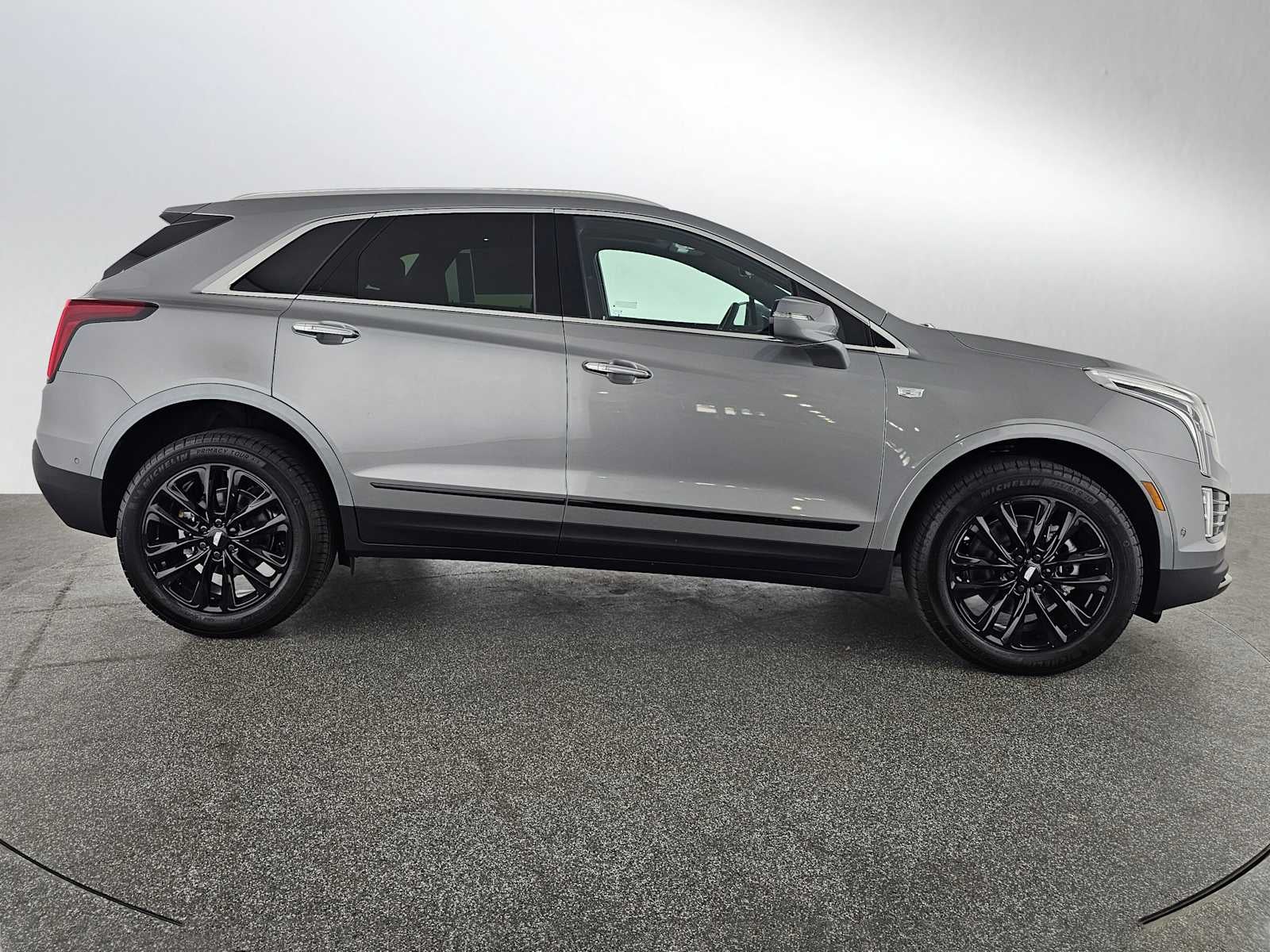 2026 Cadillac XT5 FWD Premium Luxury