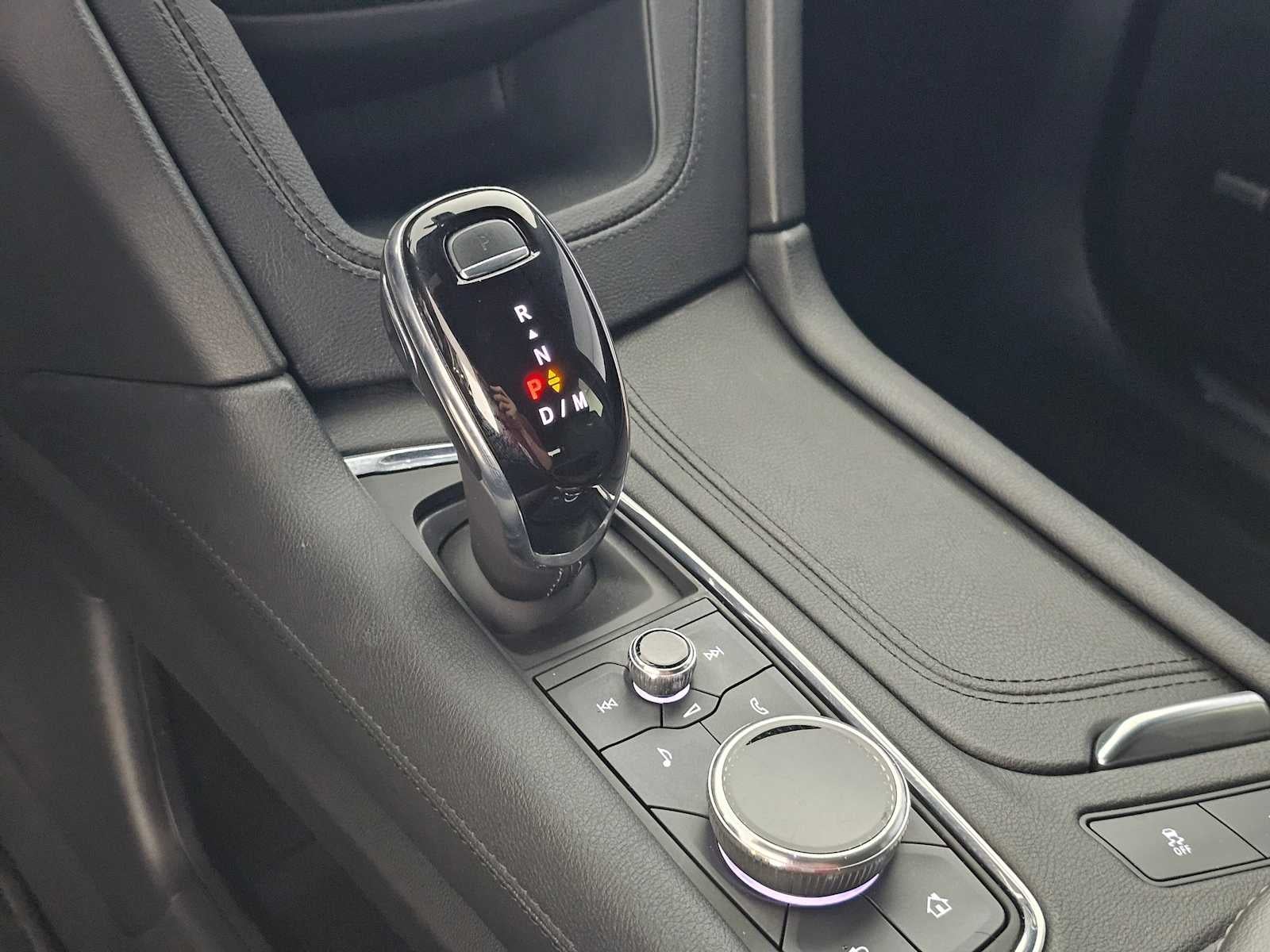 2022 Cadillac XT5 AWD Premium Luxury