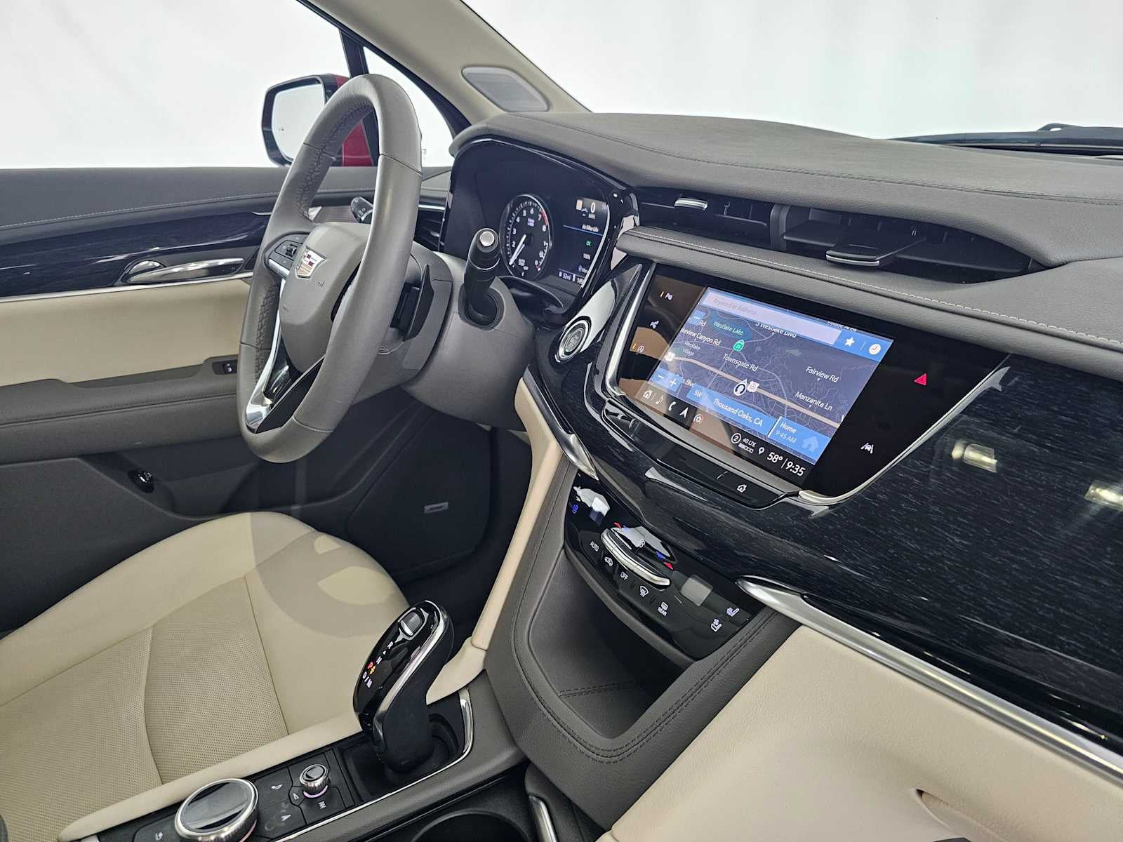 2024 Cadillac XT6 FWD Premium Luxury