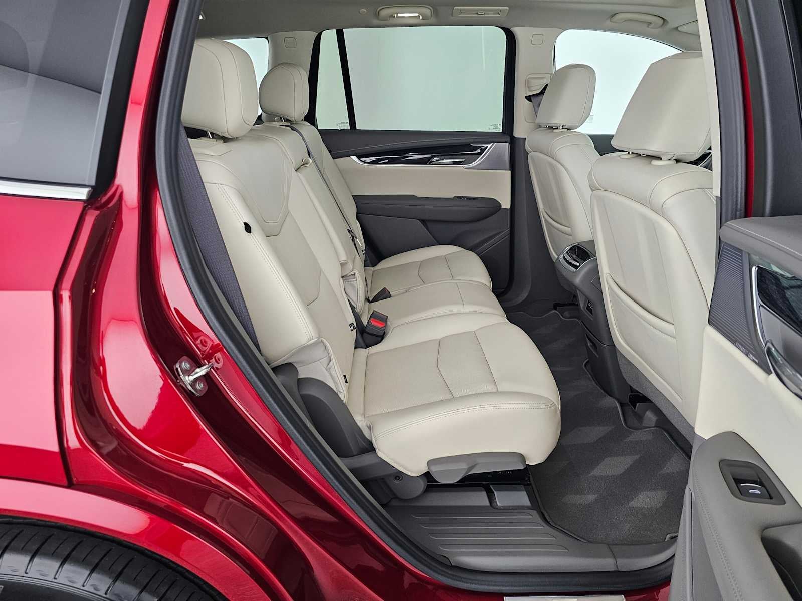 2024 Cadillac XT6 FWD Premium Luxury
