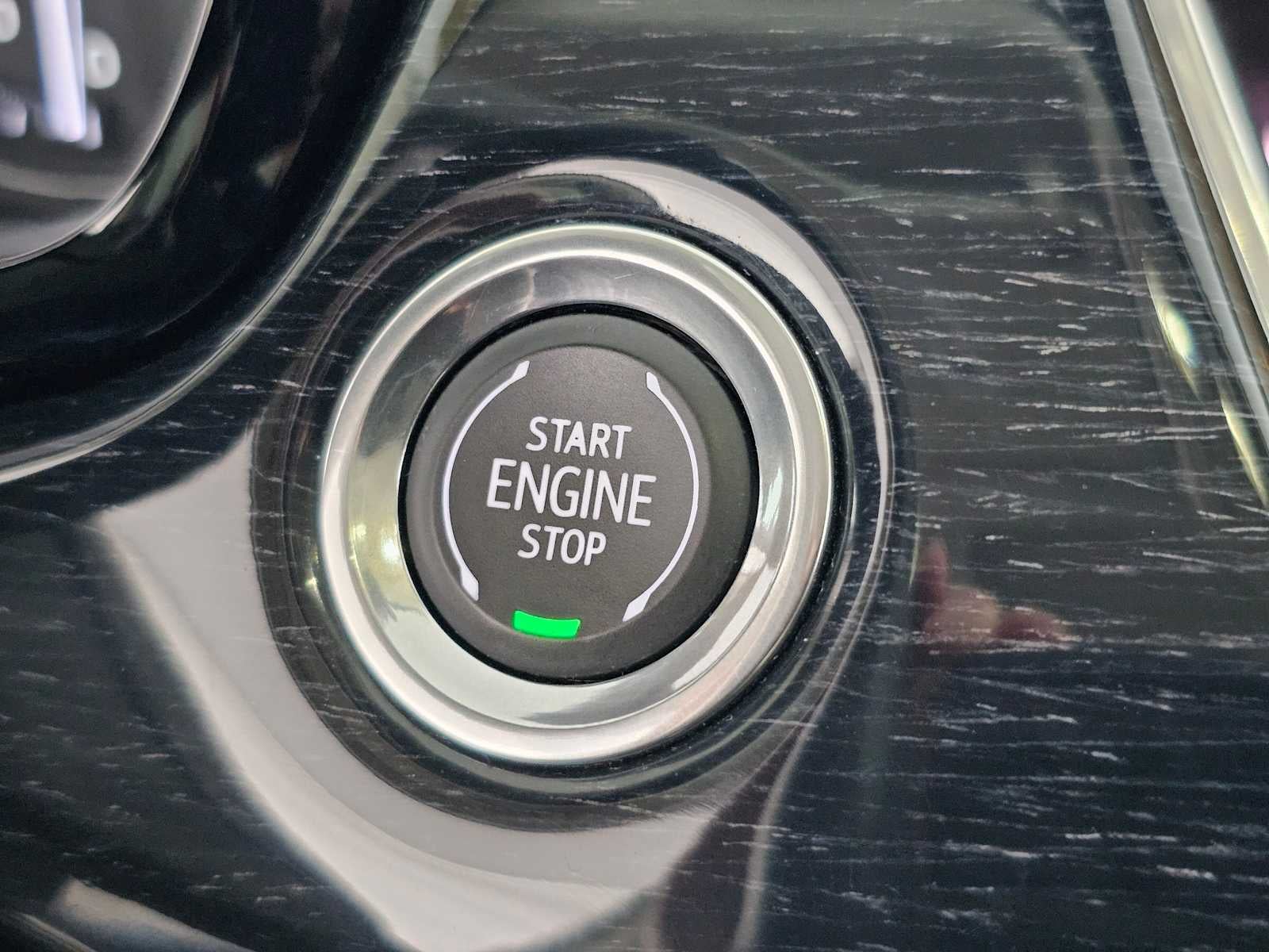2024 Cadillac XT6 FWD Premium Luxury