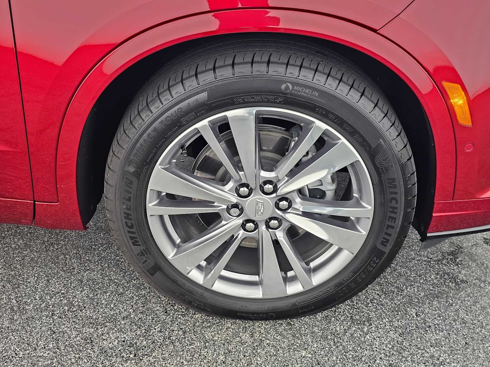 2024 Cadillac XT6 FWD Premium Luxury
