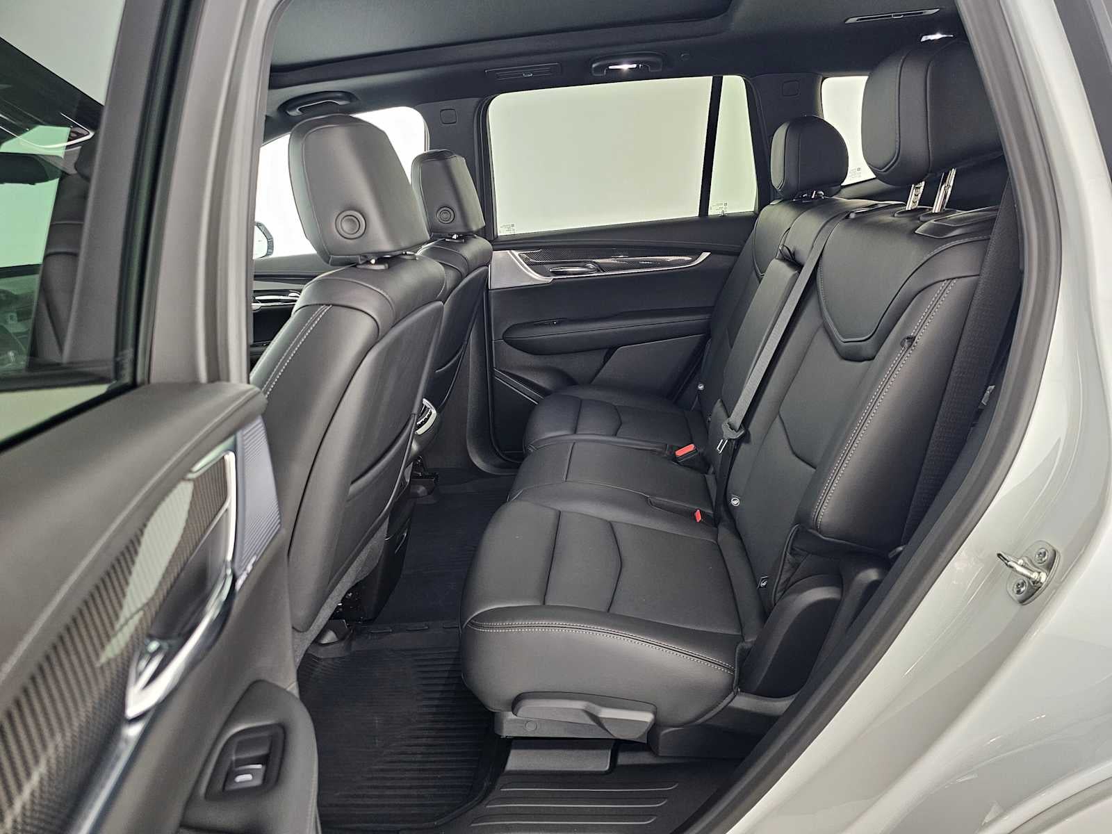 2025 Cadillac XT6 AWD Sport