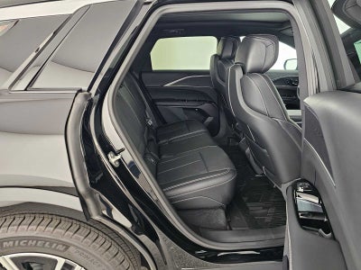 2025 Cadillac LYRIQ Luxury